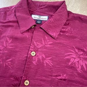 Tommy Bahama Men’s XL 100% Silk Red Floral Short Sleeve‎ Hawaiian Shirt